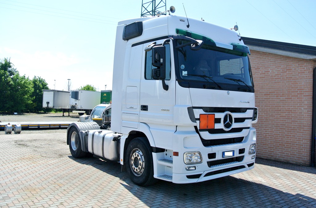 trattore_mercedes_actros_1846_usato_1