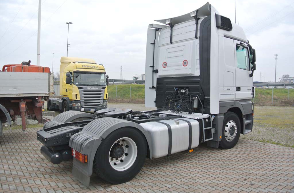 mercedes_actros_1848_usato_trattore_stradale_2