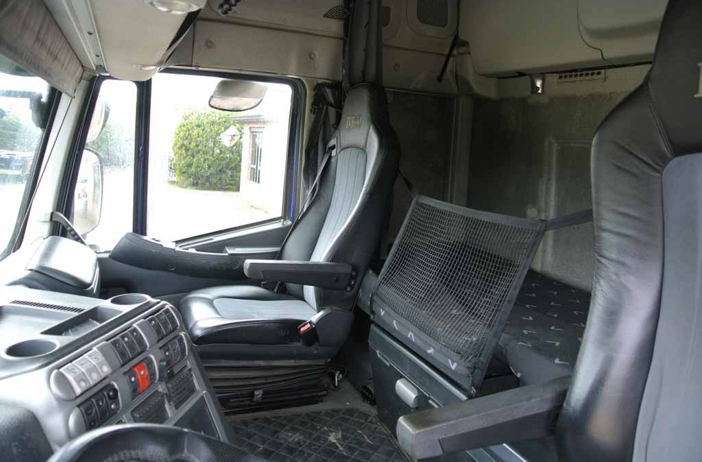 iveco_stralis_560_ trattore_stradale_usato_int_4