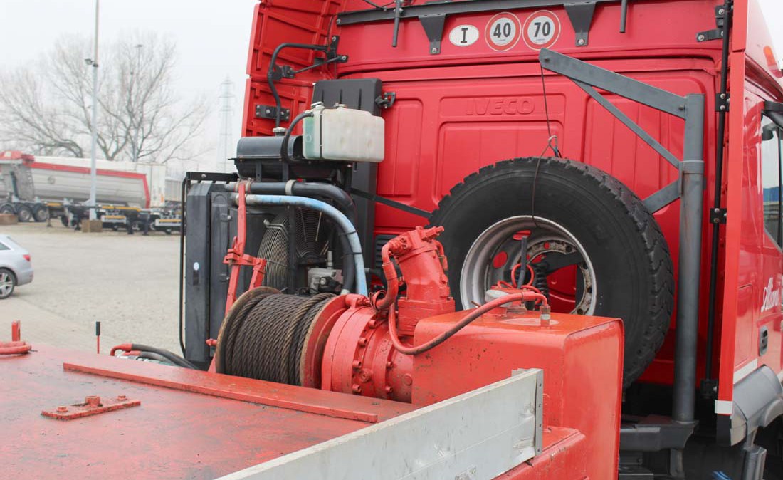 iveco_trakker_560_trattore_eccezionale_6x6_usato_verricello