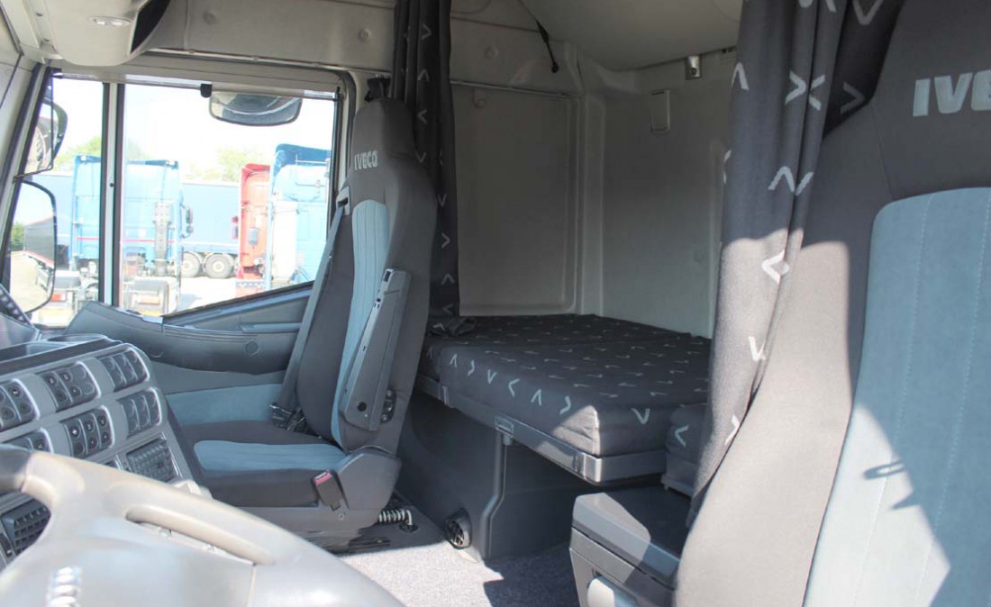 trattore_eccezionale_iveco_stralis_6x4_560_usato_3