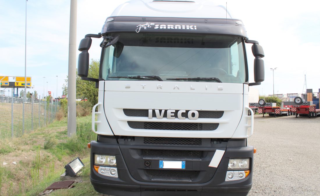 trattore_stradale_iveco_stralis_480_adr_presa_idraulica_usato_1