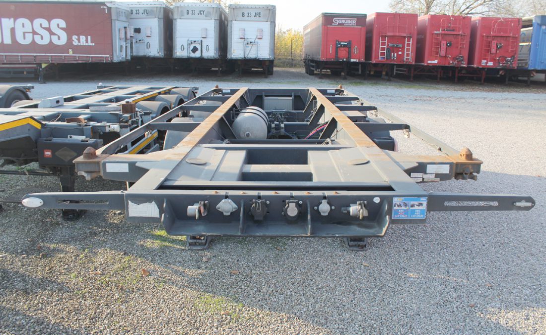 semirimorchio_portacontainer_20_3assi_tecnokar_usato_2