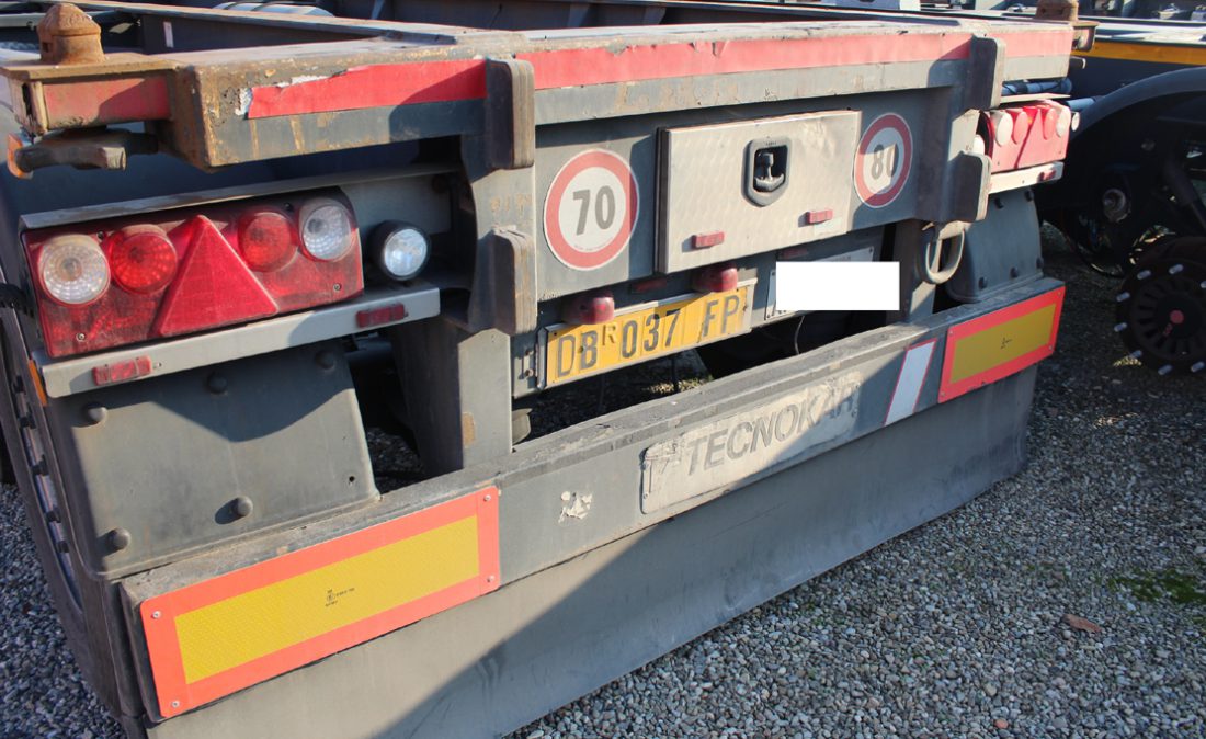 semirimorchio_portacontainer_20_3assi_tecnokar_usato_4