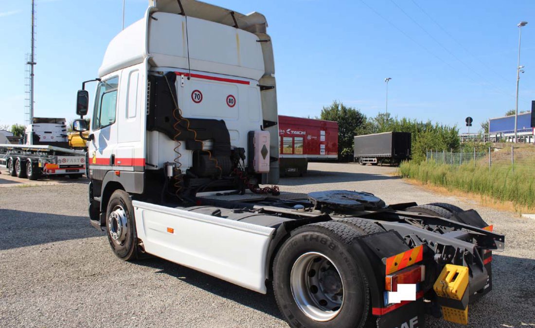 trattore_stradale_DAF_CF_410_USATO_3