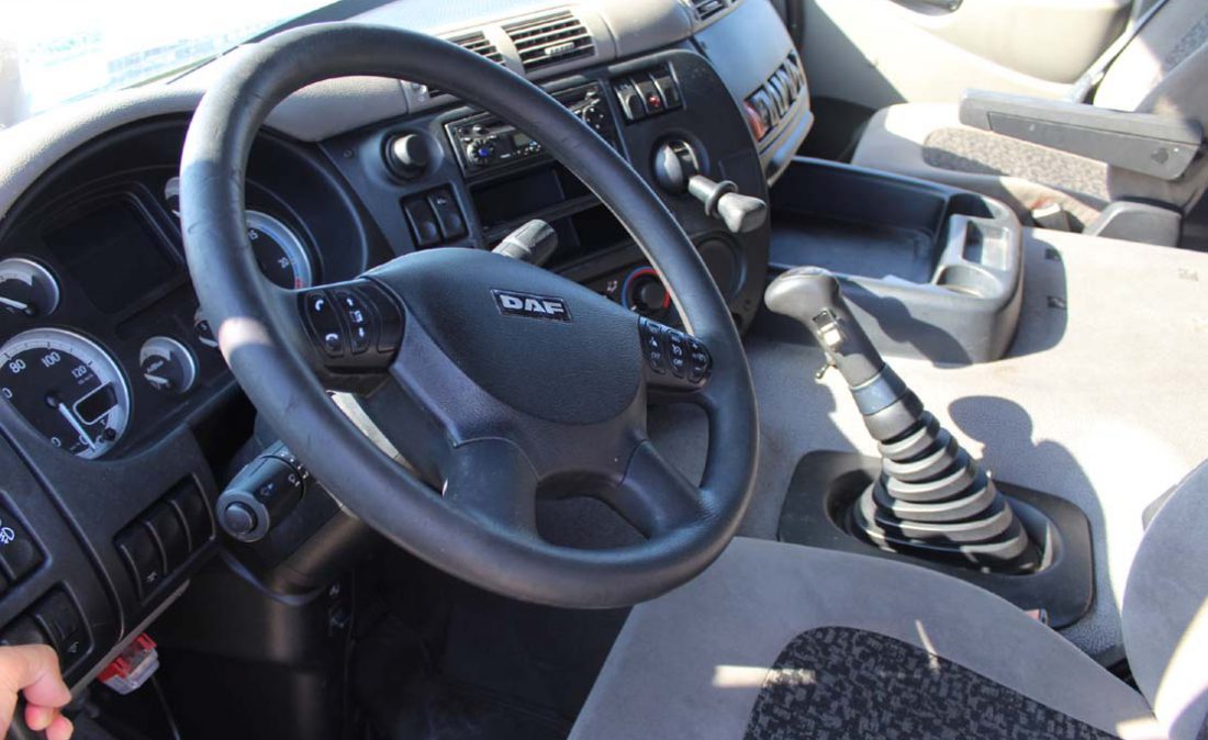 trattore_stradale_DAF_CF_410_USATO_5