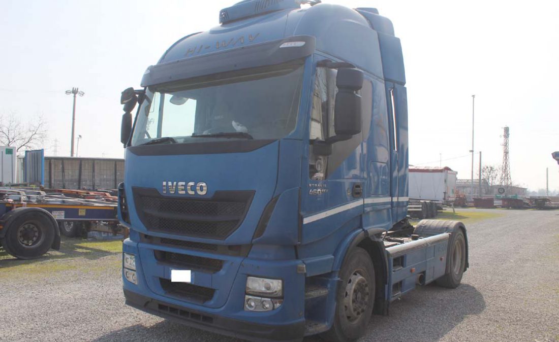 trattore_stradale_iveco_stralis_460_eev_presa_idraulica_usato_1