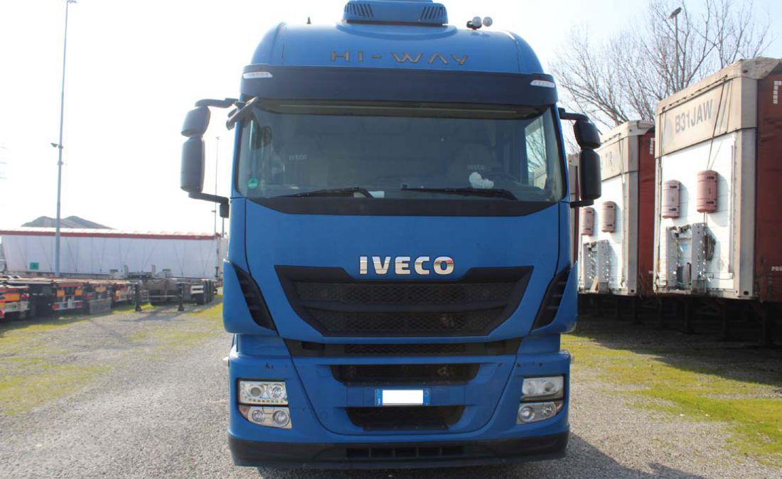 trattore_stradale_iveco_stralis_460_eev_presa_idraulica_usato_3