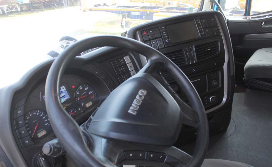 trattore_stradale_iveco_stralis_460_eev_presa_idraulica_usato_6