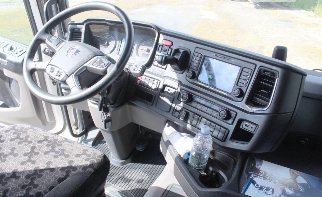 scania_R_540_trattore_stradale_presa_idraulica_usato_6