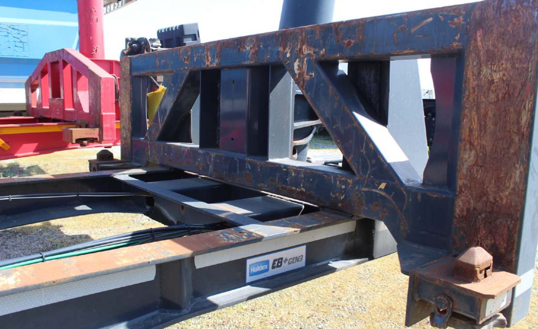 semirimorchio_portacontainer_ribaltabile_20_piedi_tecnokar_usato_6