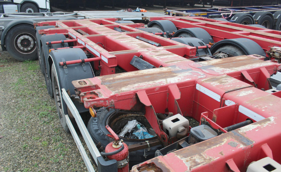 semirimorchio_portacontainer_allungabile_dtec_usato_