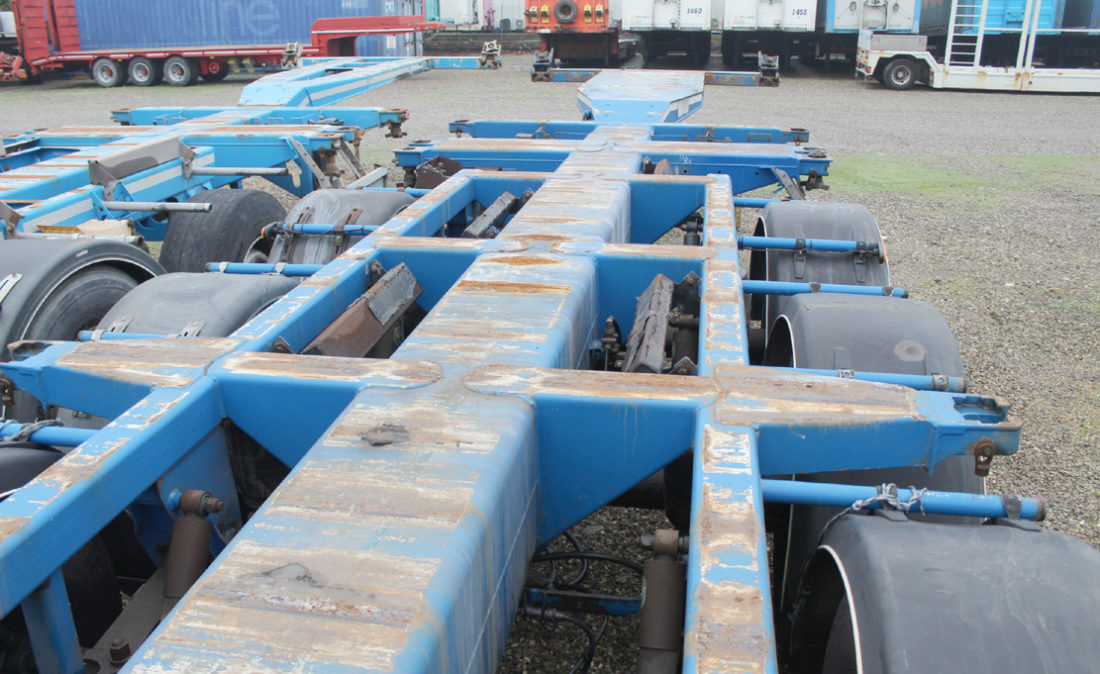 semirimorchio_portacontainer_allungabile_dtec_usato_7