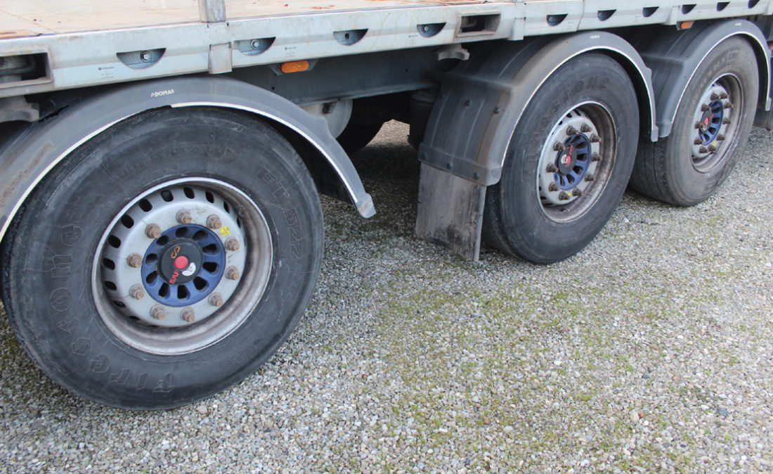 semirimorchi_pianalati_aperti_container_piantane_usati_3