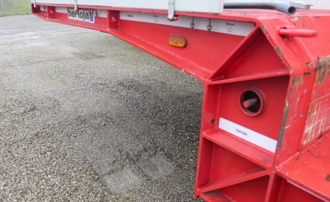 semirimorchio_carrellone_11_50_usato_bertoja_9