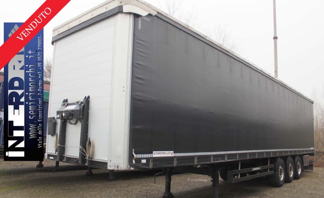 semirimorchio_centinato_francese_schwarzmuller_usato