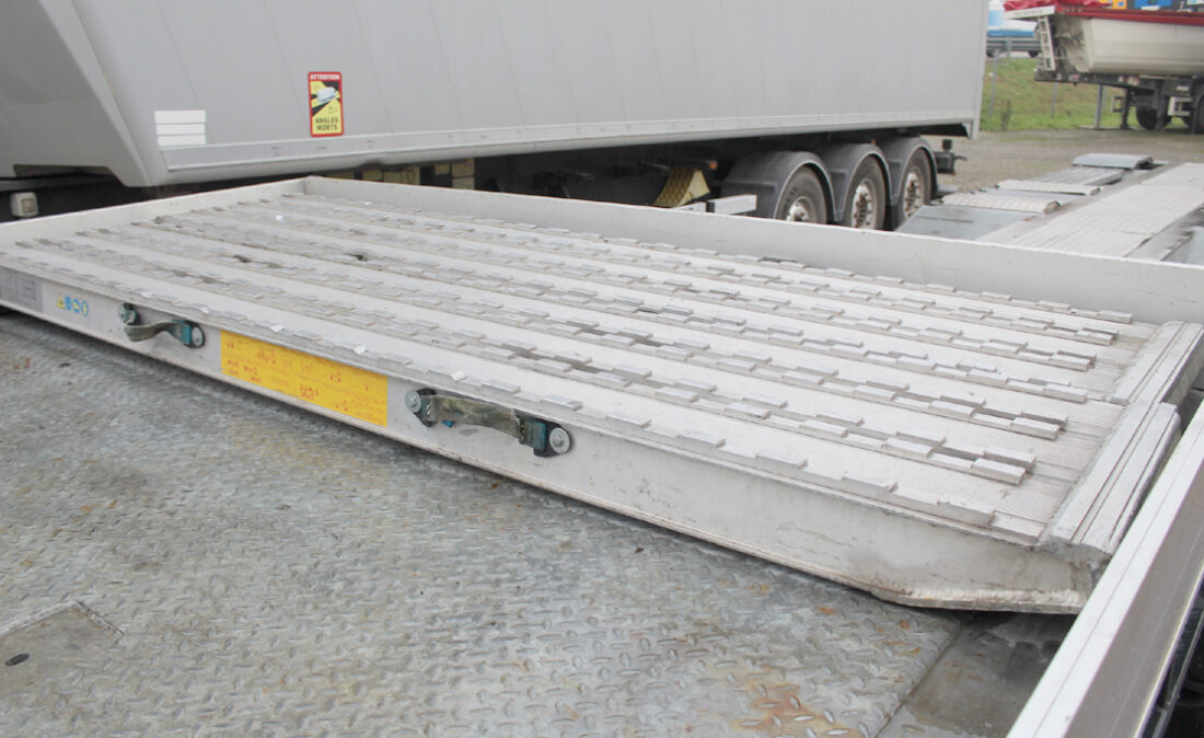 CARRELLONE_BUCHE_RAMPE_PAVELLI_USATO_0