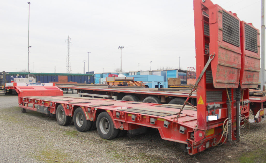 carrellone_rampe_collo_doca_komodo_usato_4