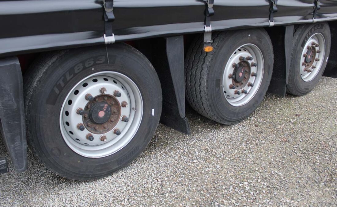 semirimorchio_cenntinato_schmitz_varios_coils_usato_7