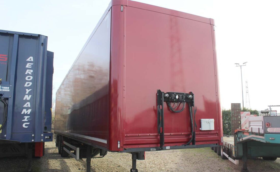 semirimorchio_furgonato_playwood_2assi_corriere_viberti_usato_1