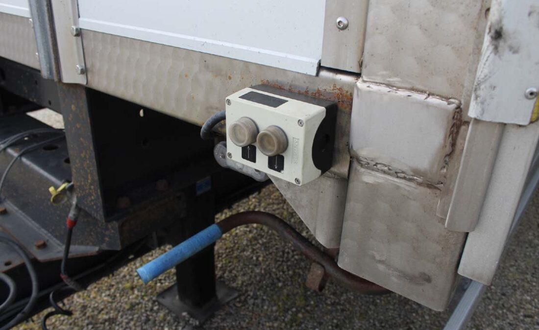 rimorchio_biga_2_assi_centinata_sponde_omar_usato_0