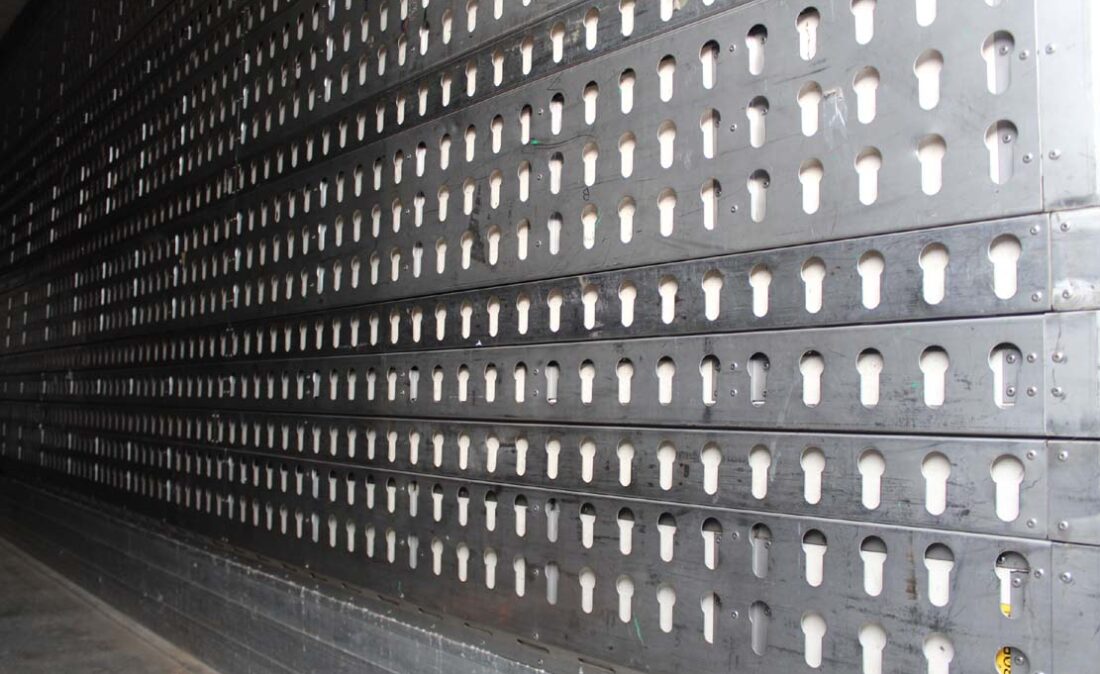 semirimorchio_frigorifero_mega_krpne_usato_7