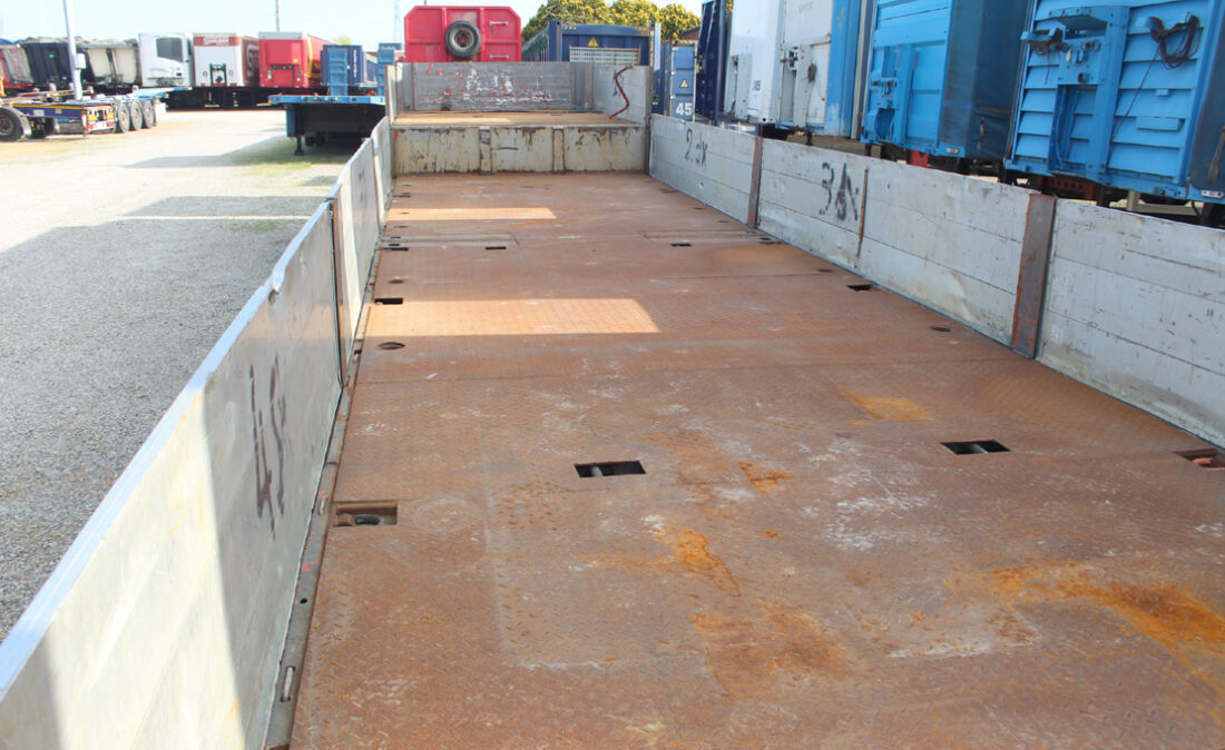 semirimorchio_collo_doca_cassonato_cardi_usato_2