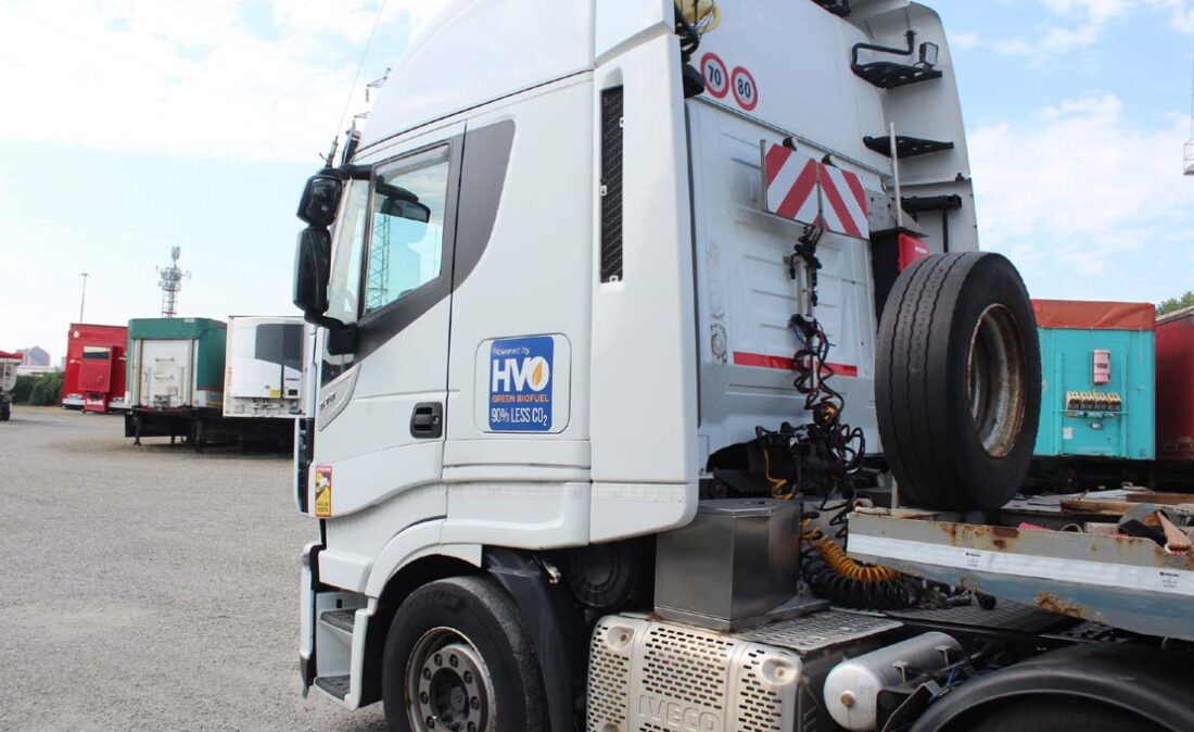 trattore_stralis_iveco_510_3_assi_6x4_ribassato_usato_3