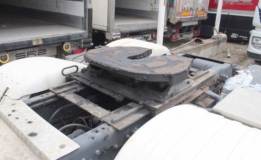 trattore_eccezionale_6x4_3assi_Scania_R560_usato_8